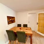 Altes Bierhaus Zimmervermietung Arzbach