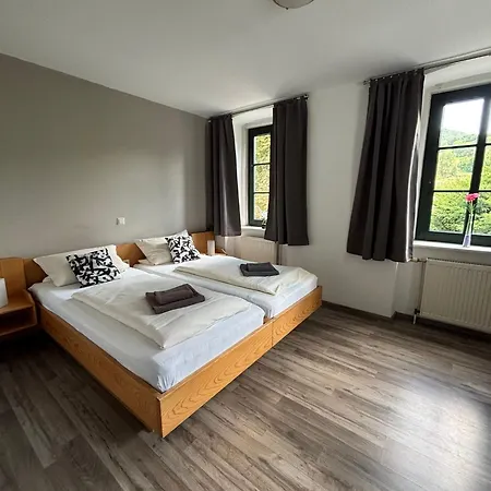 컨트리하우스 Altes Bierhaus Zimmervermietung *