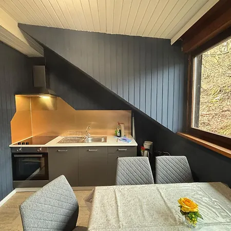 カントリーハウス Altes Bierhaus Zimmervermietung Arzbach