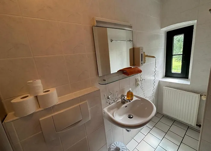 Altes Bierhaus Zimmervermietung منزل ريفي Arzbach