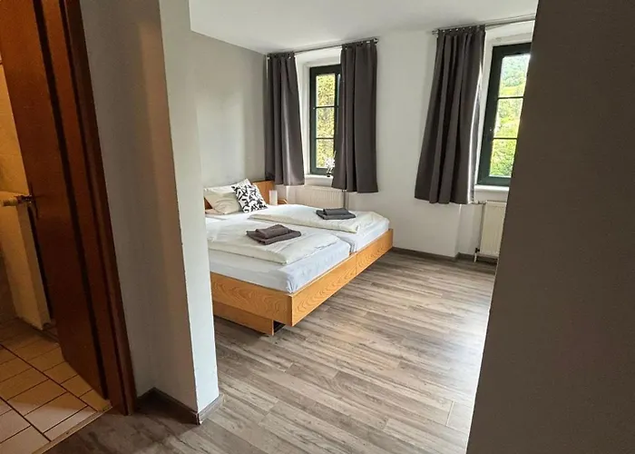 Altes Bierhaus Zimmervermietung Arzbach