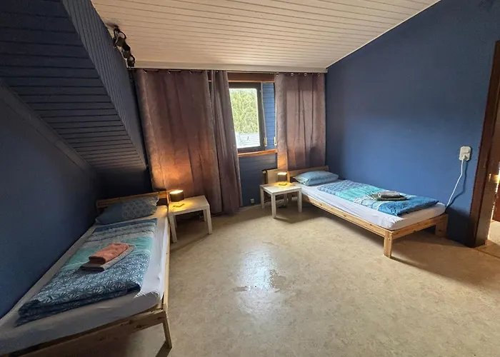 カントリーハウス Altes Bierhaus Zimmervermietung Arzbach